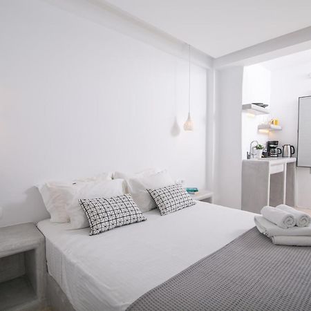 Sensia Luxury Studio With Hot Tub Οία Εξωτερικό φωτογραφία