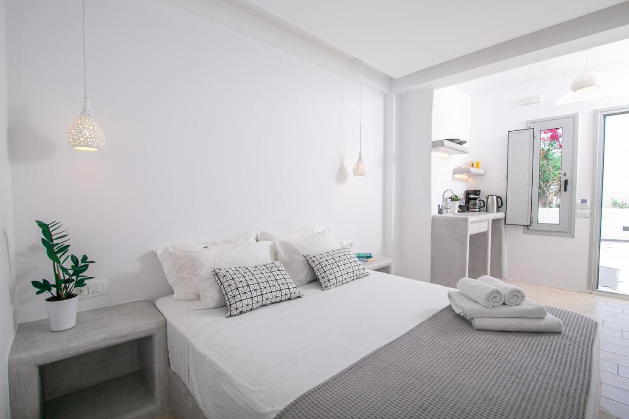 Sensia Luxury Studio With Hot Tub Οία Εξωτερικό φωτογραφία